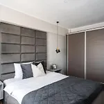 Downtown Modern - 2br Διαμέρισμα *
