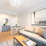 Downtown Modern - 2br * בוקרשט