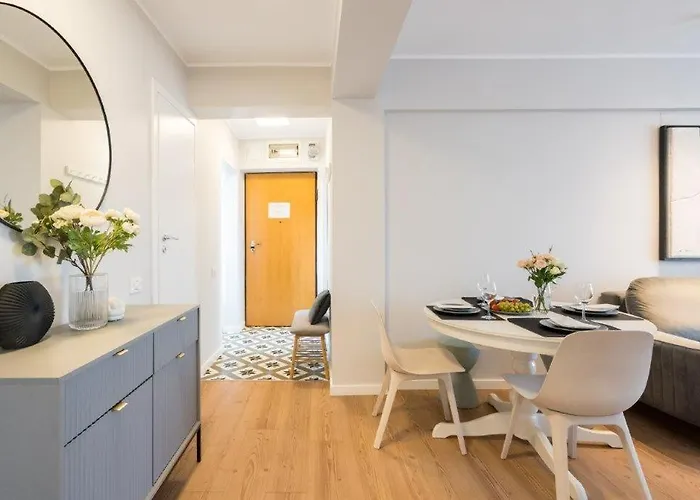 Downtown Modern - 2br Lejlighed