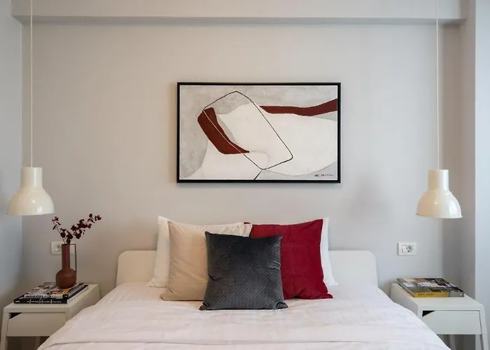 Downtown Modern - 2br Апартаменти *