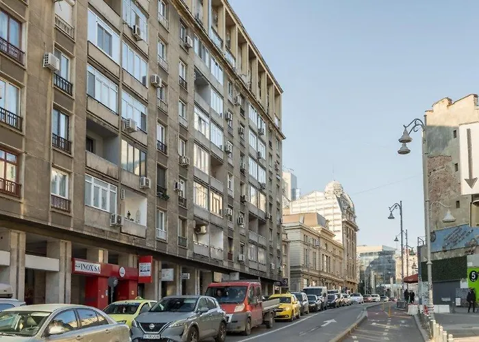 Апартаменти Downtown Modern - 2br *