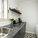 Downtown Modern - 2br Апартаменты *