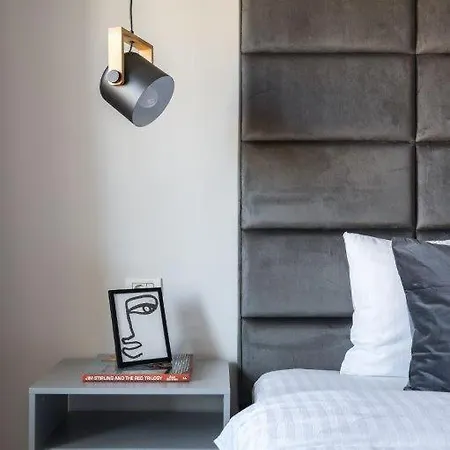 Downtown Modern - 2br Appartamento *