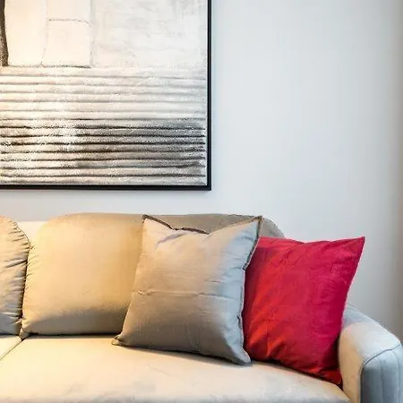 Downtown Modern - 2br Bucarest